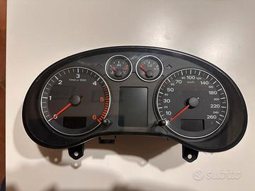 Quadro strumenti Audi A3 8P - 8P0 920 931 E