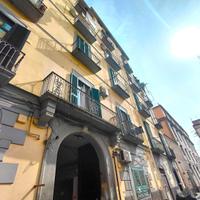 Quadrilocale adiacenze Via Foria