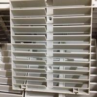 Lotto 171 supporti sostegni in plastica per CD