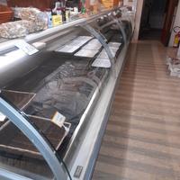 banco frigo da negozio