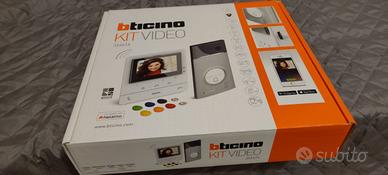 VIDEOCITOFONO BTICINO KIT 364614 WIFI NUOVO !!!!