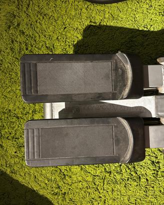 Step fitness regolabile per allenamento a casa