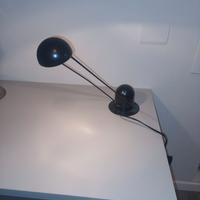 Lampada da tavolo nera