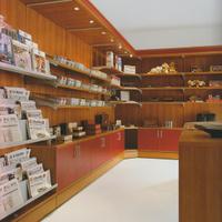 Arredamento edicola/tabacchi e cartoleria