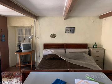 Lettio matrimoniale a barchetta