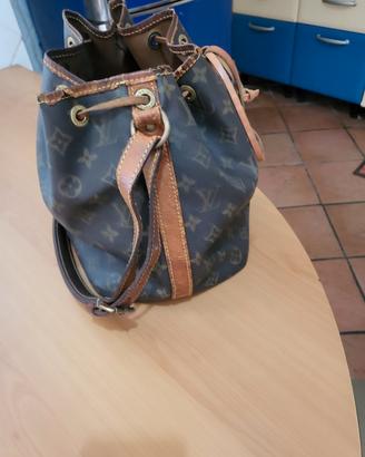Secchiello Louis Vuitton