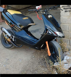 Aprilia sr replica