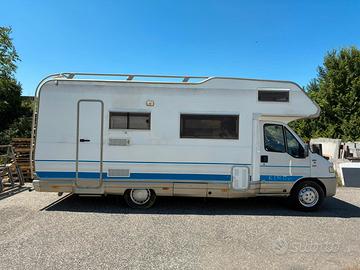 camper mansardato elnagh king 7 posti 2.5td