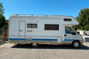 camper mansardato elnagh king 7 posti 2.5td