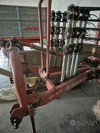 attrezzatura agricola 