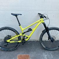 Yt Capra core 1