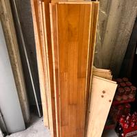 Parquet laminato Iroko rosso