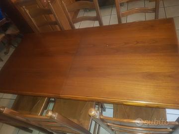 tavolo legno +sedie 