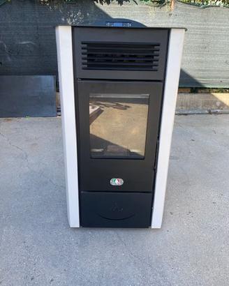 Stufa a Pellet 18Kw