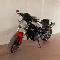 Ducati monster 696 A2