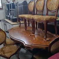 tavolo e sedie classiche