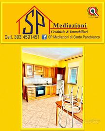 Semi arredato bivano