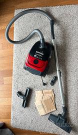 Aspirapolvere Hoover Capture CP71 con sacchi