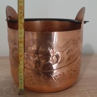 Antico paiolo in rame