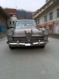 Alfa Romeo 2000 berlina del 1958