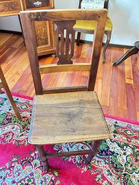 Sedia in legno massello