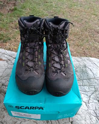 scarponi trekking scarpa 