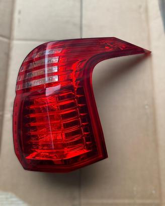 STOP FANALE POSTERIORE DESTRO PEUGEOT 5008 1° Ser