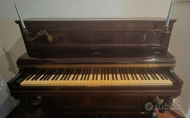 Pianoforte antico 800