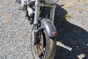 Ducati moster 620 ie
