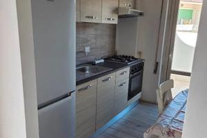 POMEZIA TRILOCALE ARREDATO Con BALCONE