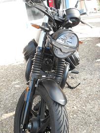 Moto Guzzi V7 STONE