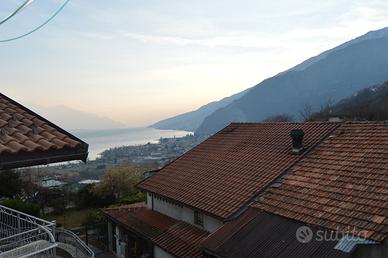 Rustico indipendente vista lago Gravedona ed Uniti