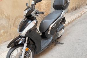Honda SH 300i – 2019 – 11.940 km