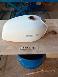 serbatoio Suzuki gt 380