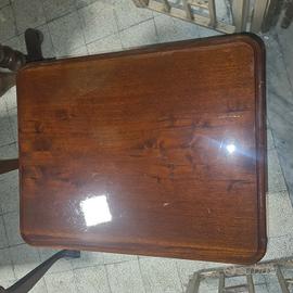 mobile antico in mogano