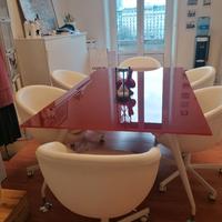 Tavolo riunioni con 6 poltroncine