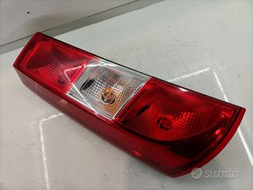 STOP FANALE POSTERIORE SINISTRO DACIA Dokker 1° S