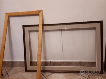 CORNICE IN LEGNO CON TELAIO