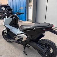 Honda xadv 
