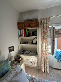 Libreria scrivania bianca