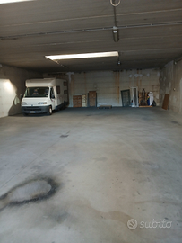 Posti camper,auto in Chieri