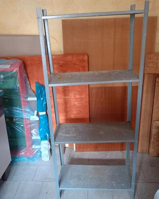 scaffale 