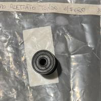 Tappo Alettato Tondo con Foro 30