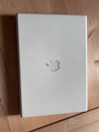 Apple MacBook