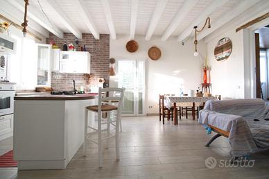 CASA INDIPENDENTE A MISILISCEMI