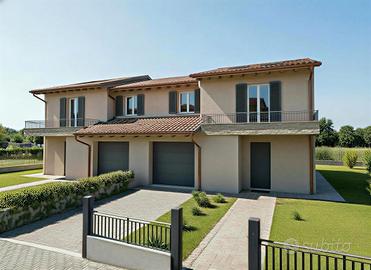 Nuova bifamiliare in costruzione ad Arcade