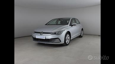 VOLKSWAGEN Golf VIII - Golf 1.0 etsi evo Life 110c