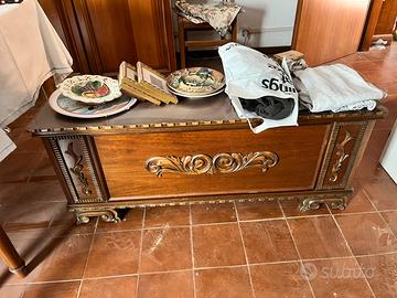 Cassapanca in legno prezzo trattabile