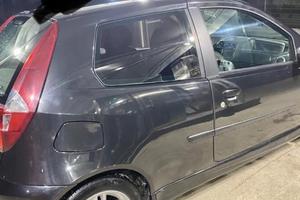 Fiat punto 188 1900 jtd serie sporting 86 cavalli