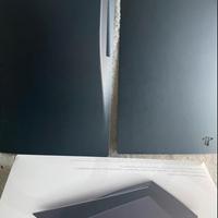 Cover per PS5 nere praticamente nuove